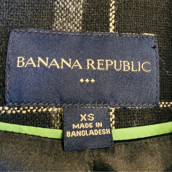 Banana Republic Plaid Black Pea Coat Wool Blend Size XS Preppy Academia Business - Picture 11 of 13